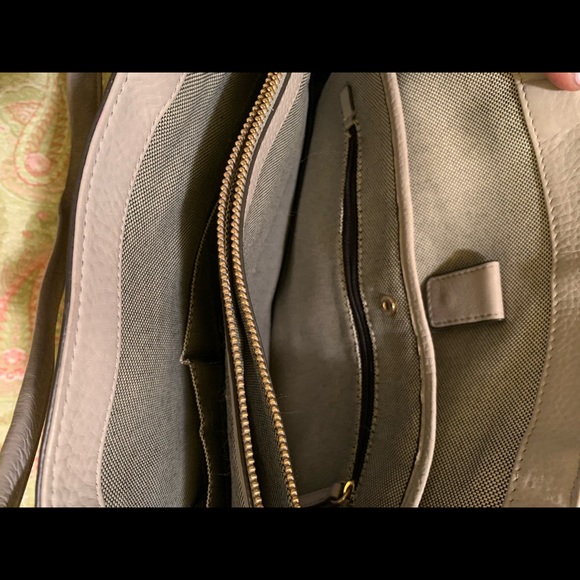 Vince Camuto New York - Picture 3 of 6